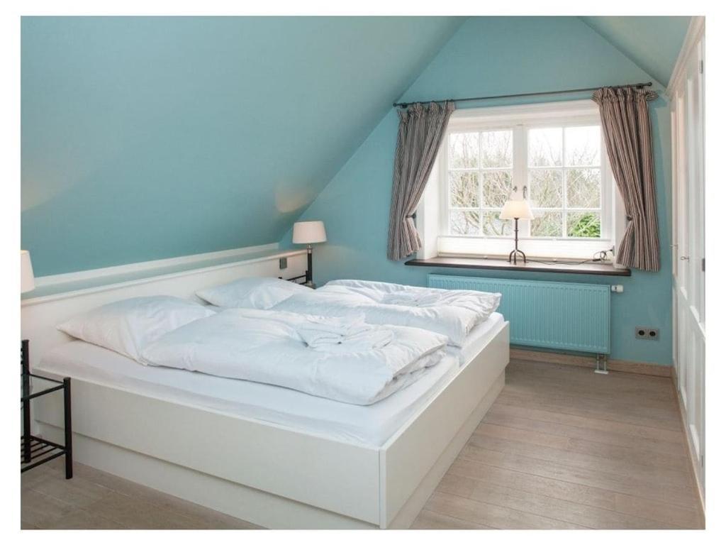 Ferienhaus In Morsum Sylt With Wi-fi *